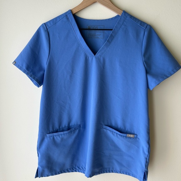 Casma Three-Pocket Scrub Top - Picture 1 of 2